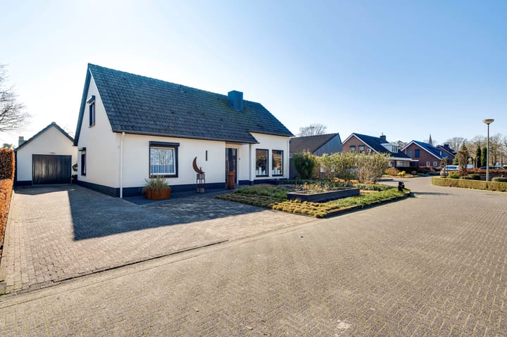 Photo 41 of Alexanderstraat 5