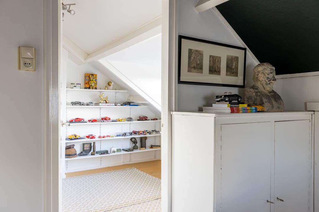 Photo 46 of van Limburg Stirumlaan 65