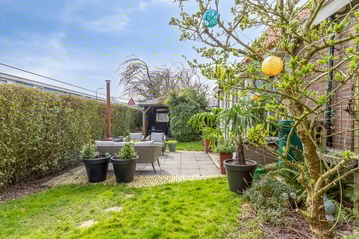 Foto 33 van Oosterstraat 39