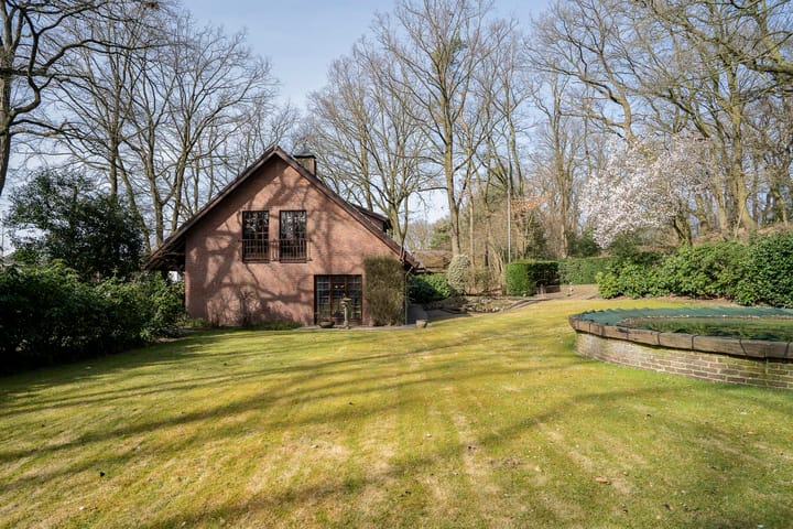 Foto 49 van Overloonseweg 18-B