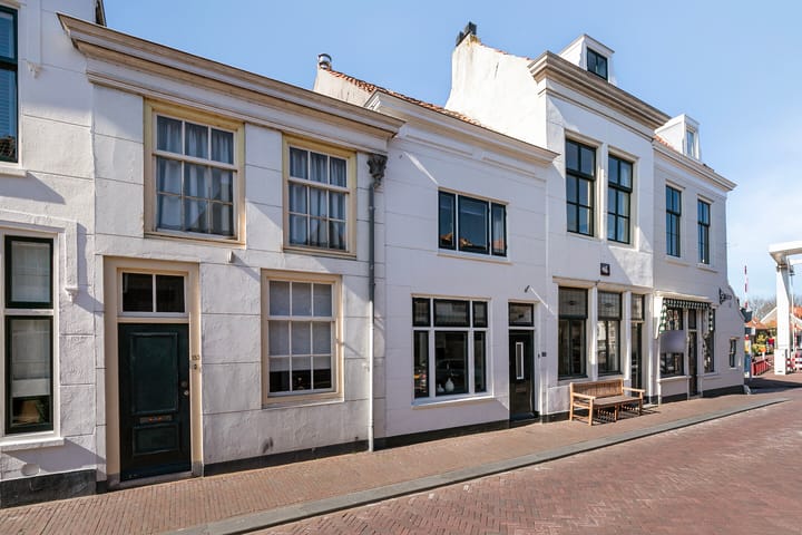 Foto 4 van Voorstraat 155