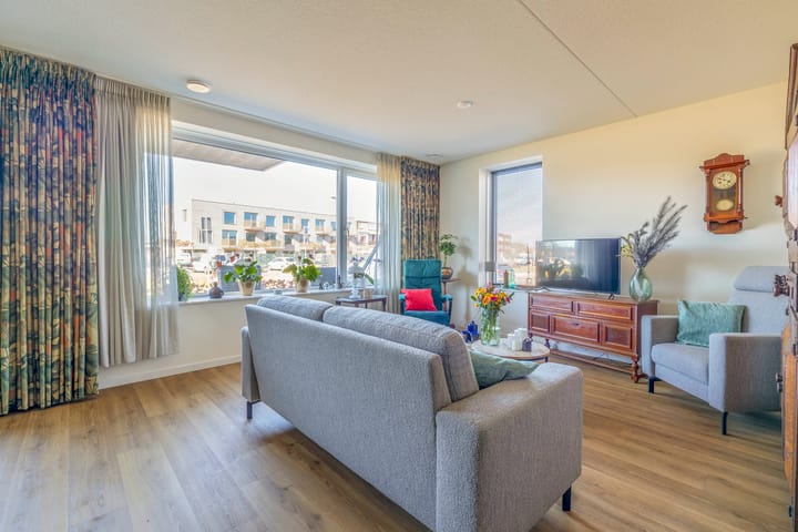 Foto 21 van Raadhuislaan 2-B