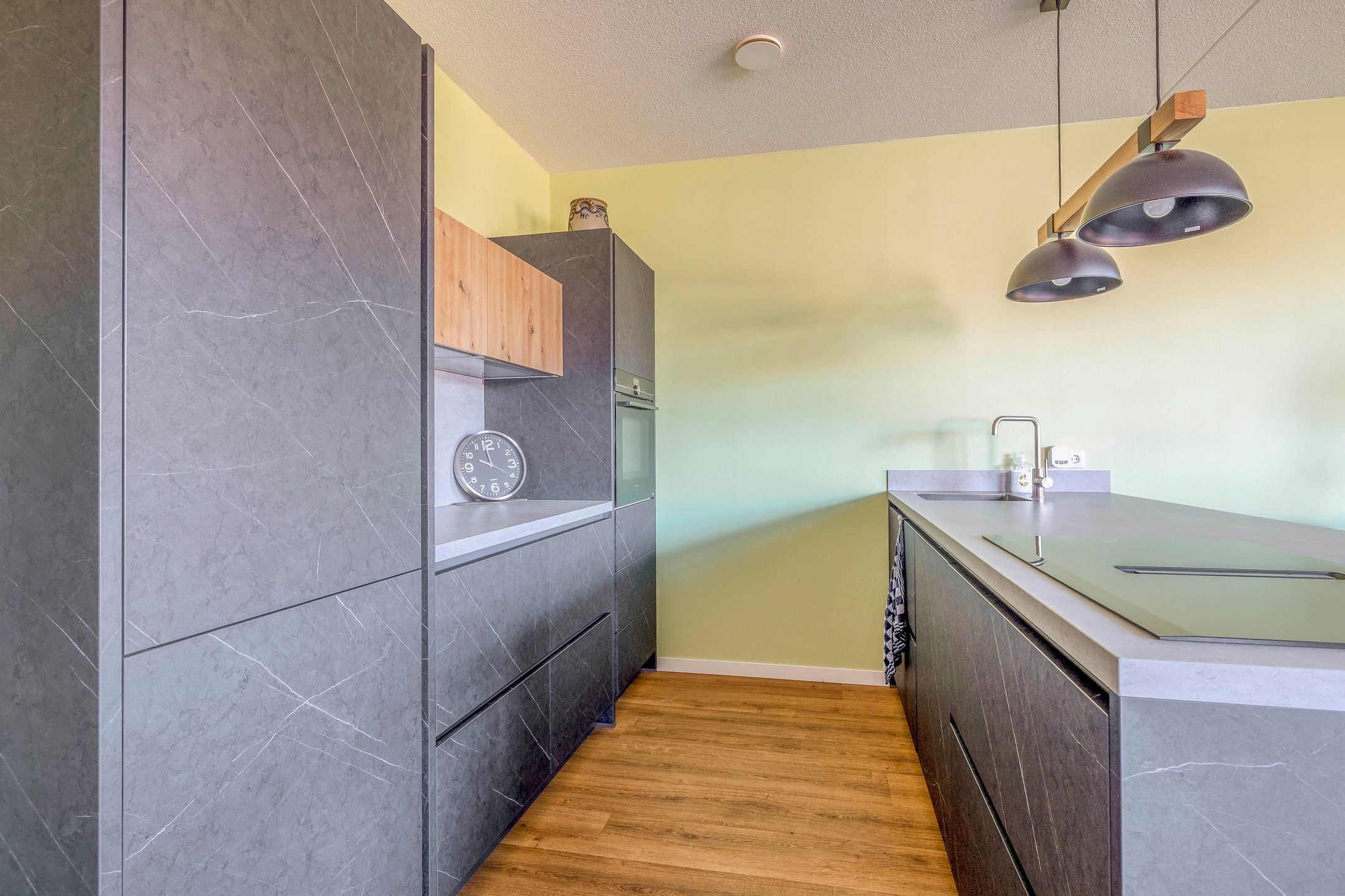 Foto 27 van Raadhuislaan 2-B