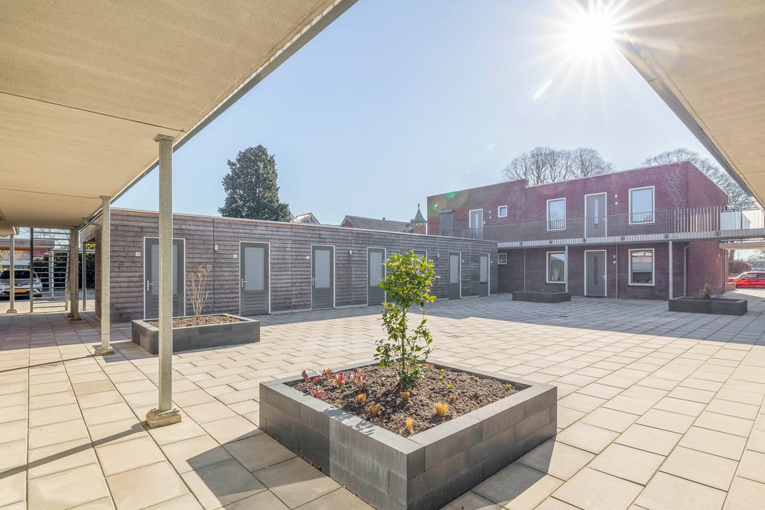 Foto 38 van Raadhuislaan 2-B