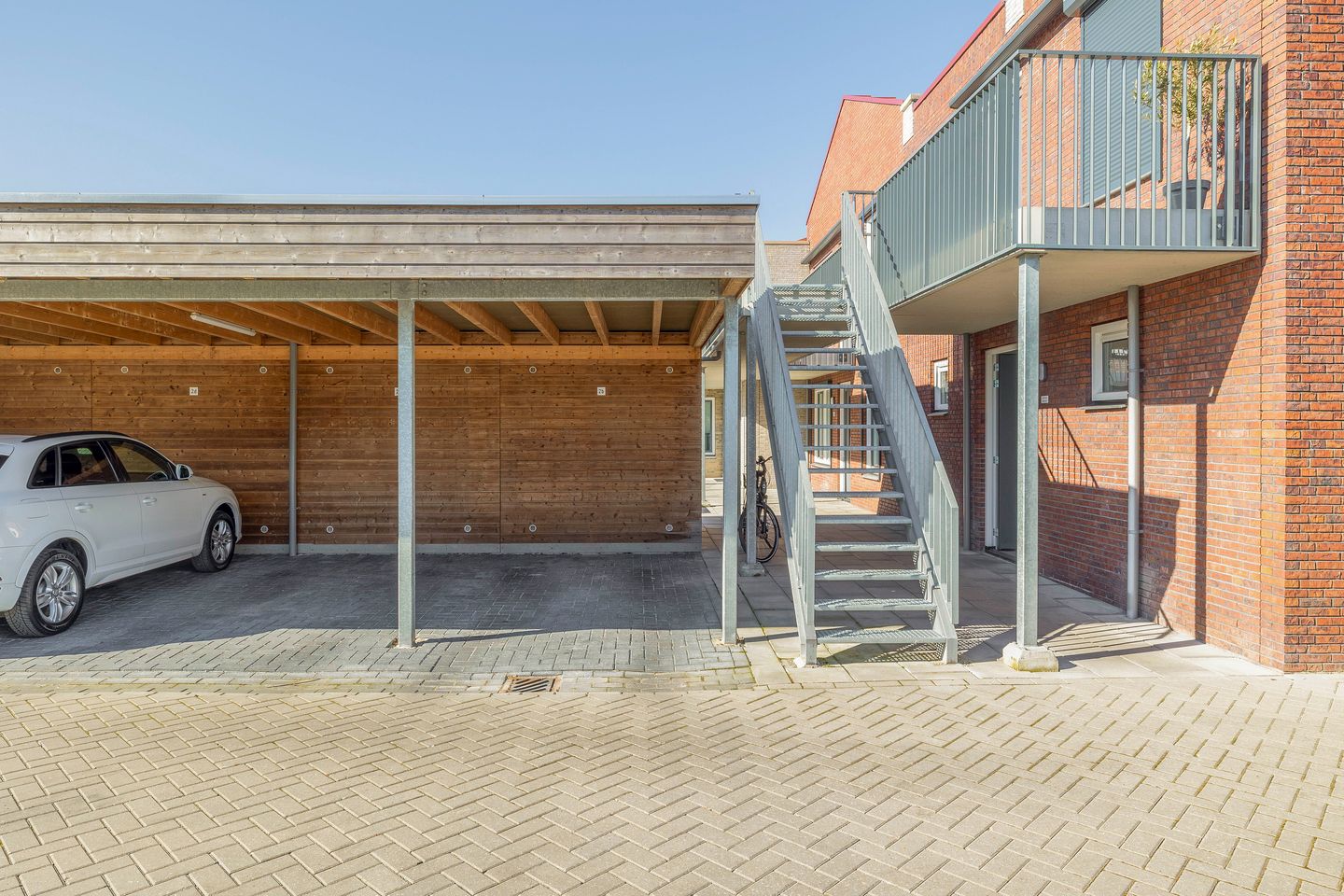 Foto 40 van Raadhuislaan 2-B