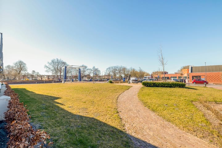 Foto 46 van Raadhuislaan 2-B