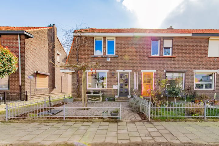 Bekijk foto van Begoniasingel 8