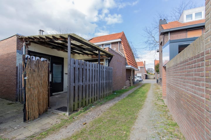 Foto 15 van Begoniasingel 8