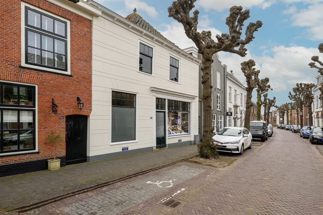 Foto 1 van Voorstraat 105