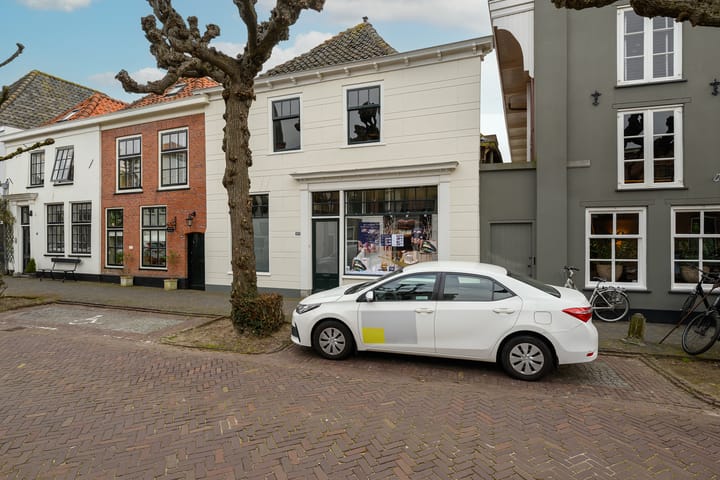 Foto 2 van Voorstraat 105