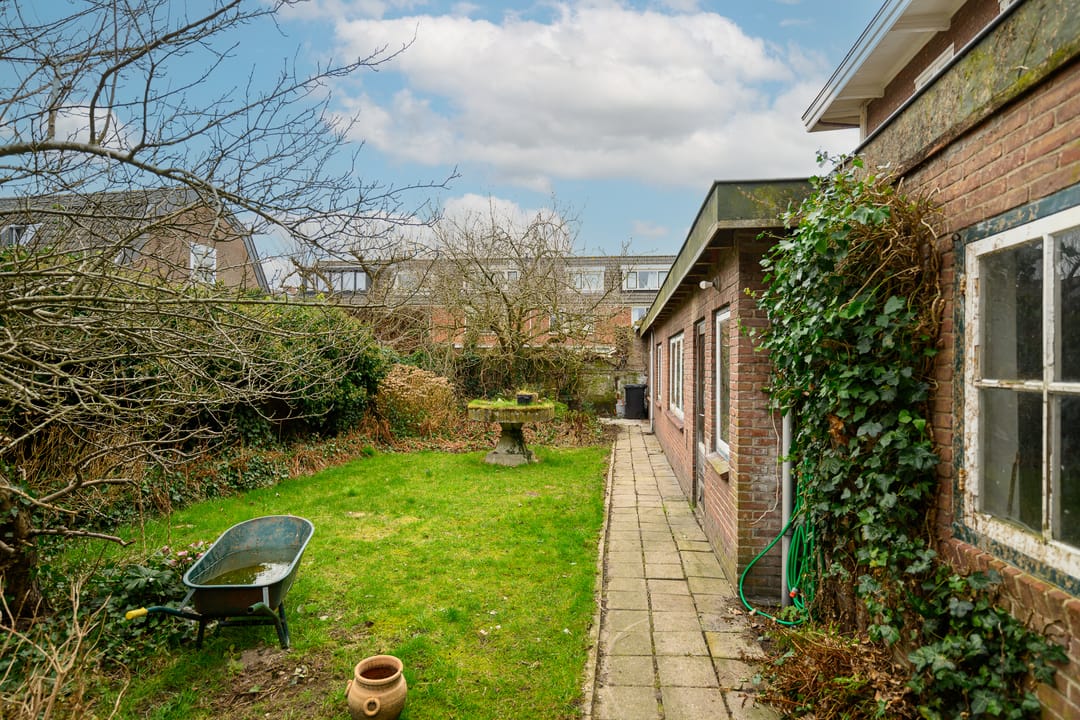 Foto 32 van Voorstraat 105