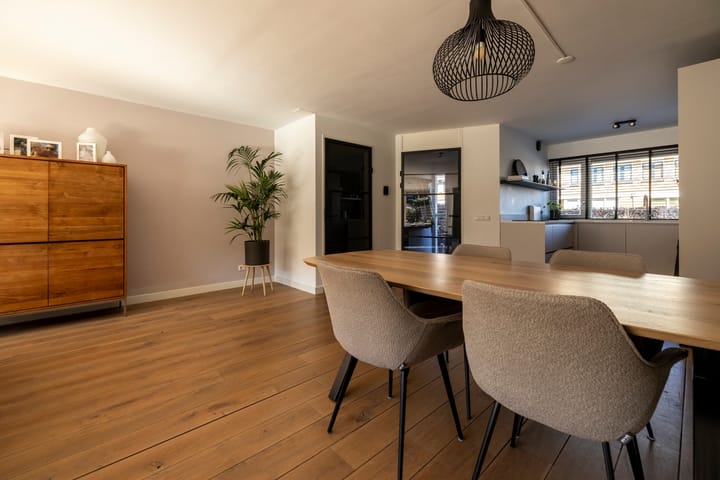 Foto 14 van Augustus 10