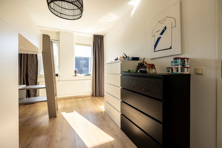 Foto 31 van Augustus 10