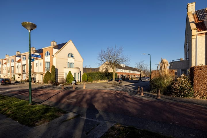 Foto 46 van Augustus 10