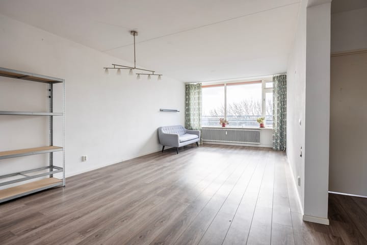 Photo 4 of Jan Luykenlaan 312