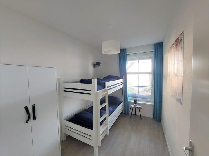 Photo 14 of Zeedijk 2-160