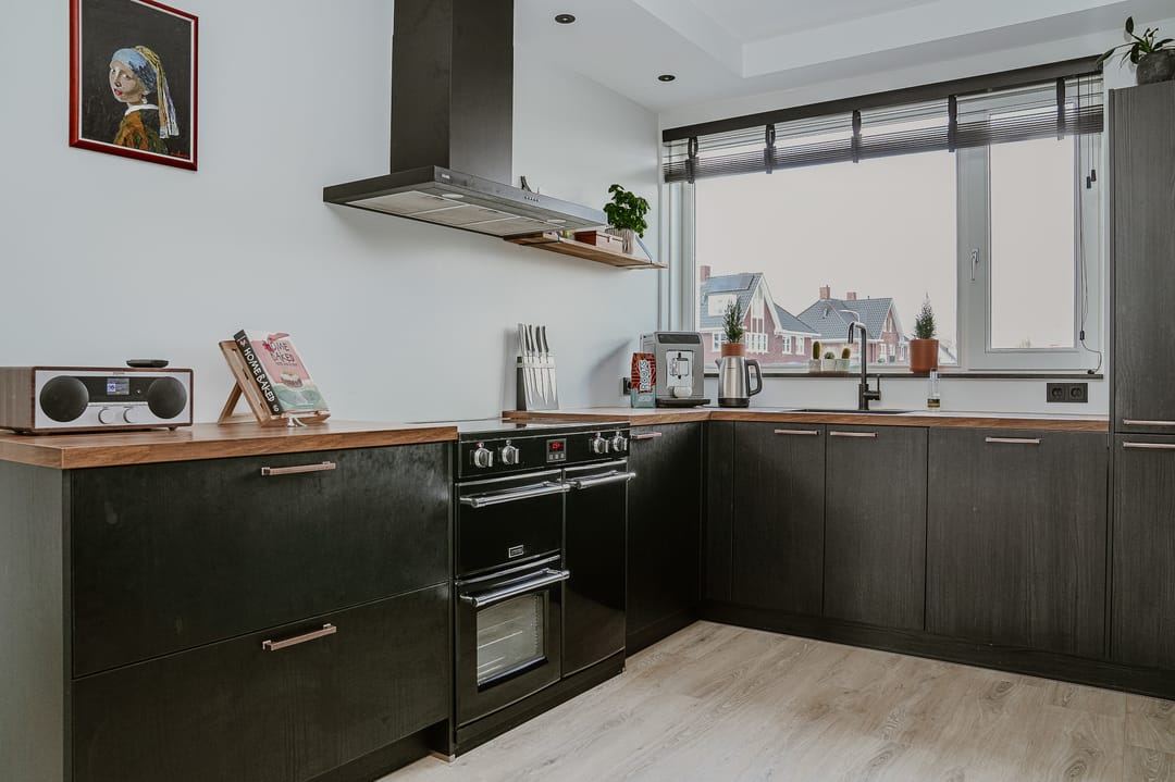 Foto 2 van J Havingastraat 9