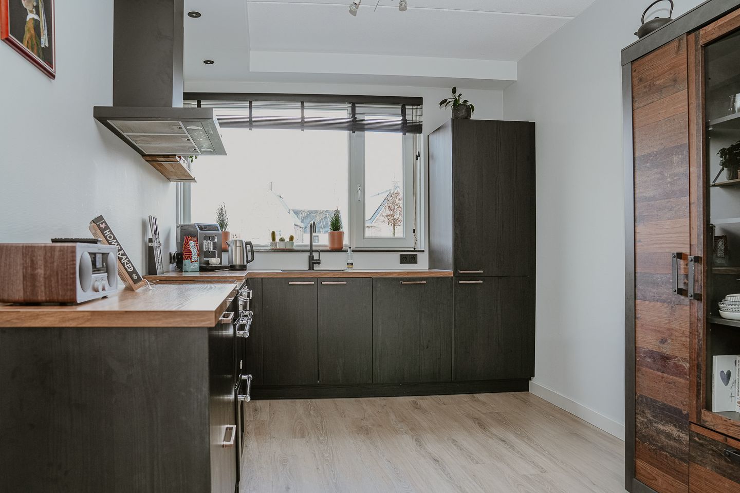 Foto 10 van J Havingastraat 9