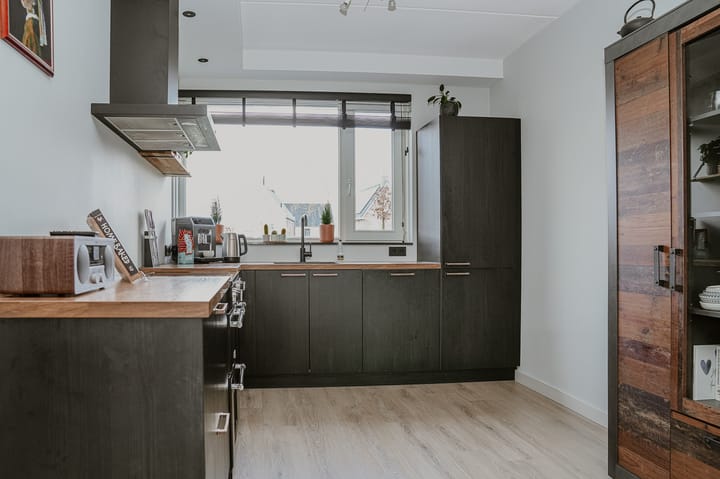 Foto 10 van J Havingastraat 9