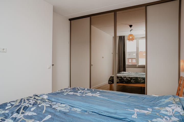 Foto 15 van J Havingastraat 9