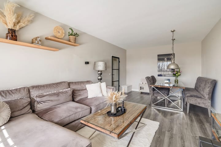 Foto 2 van Prinses Annalaan 336