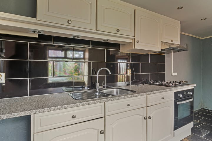 Foto 12 van Veerstraat 12