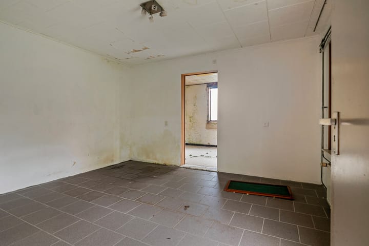 Foto 16 van Veerstraat 12