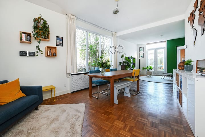 Foto 10 van De Genestetstraat 37