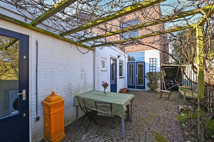 Foto 13 van De Genestetstraat 37