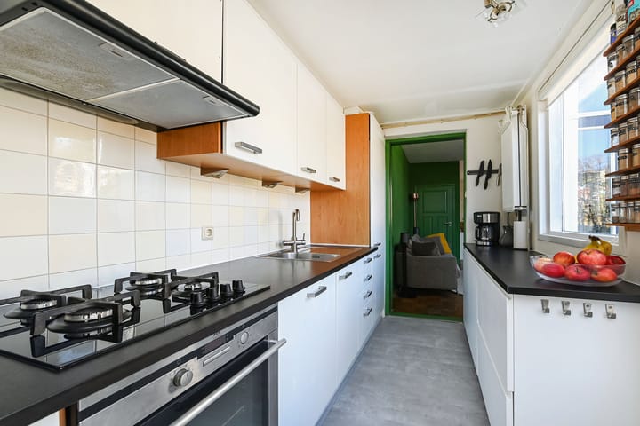 Foto 20 van De Genestetstraat 37