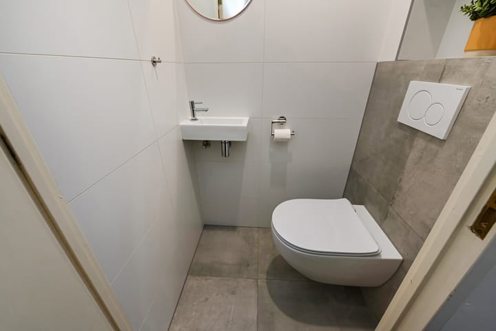 Foto 23 van De Genestetstraat 37