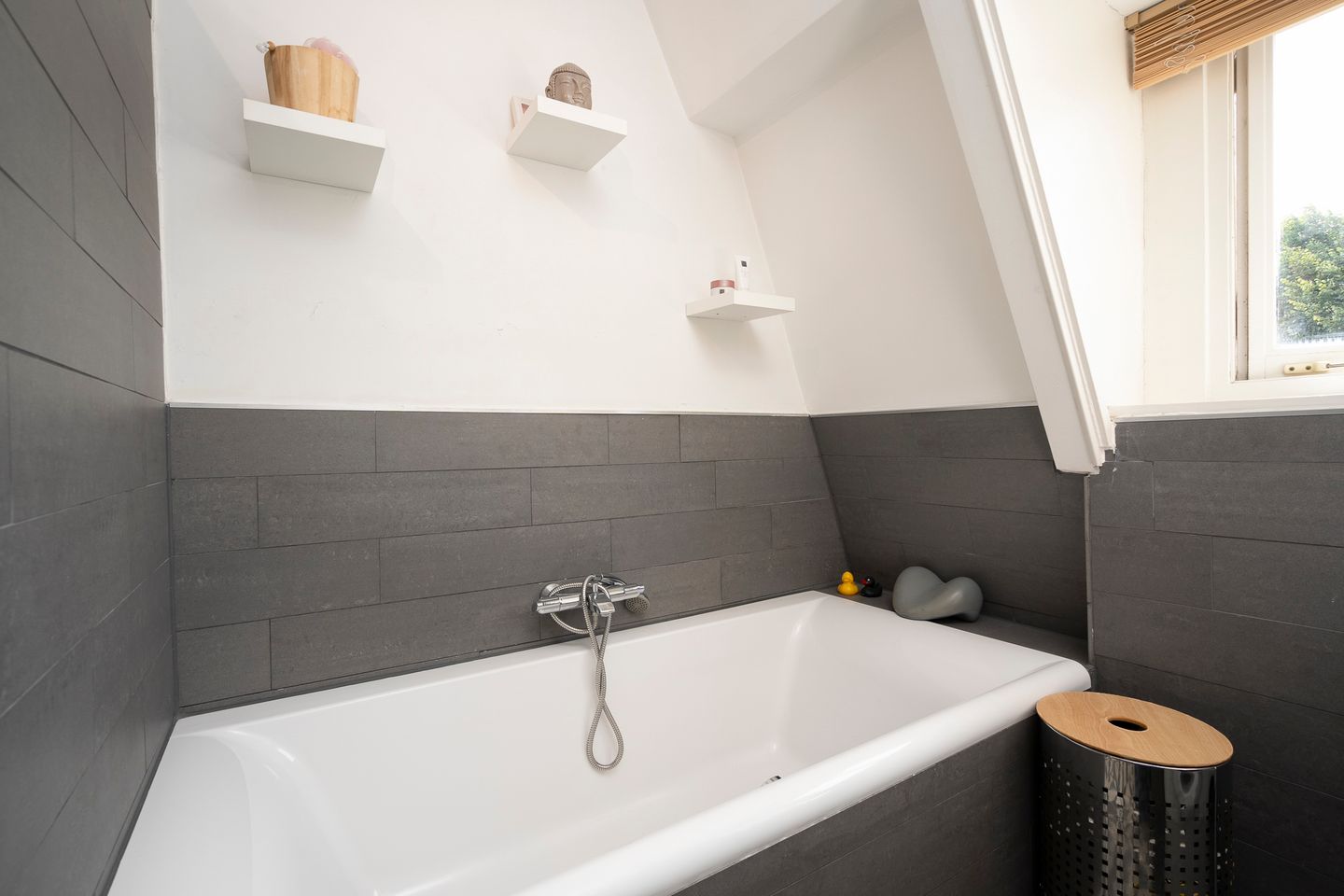 Photo 19 of Langstraat 7-A