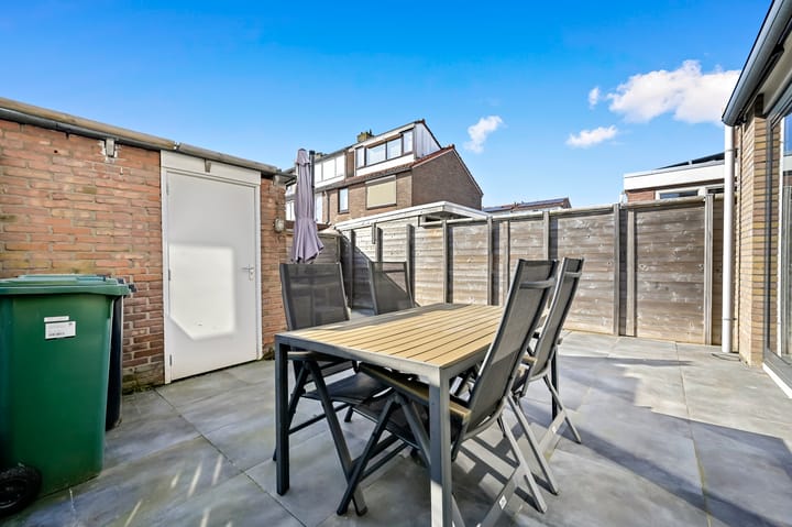 Foto 12 van De Ruyterstraat 13