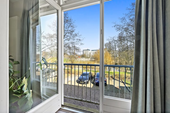 Foto 22 van De Ruyterstraat 13