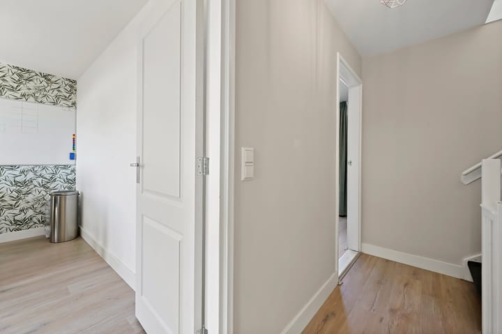 Foto 29 van De Ruyterstraat 13