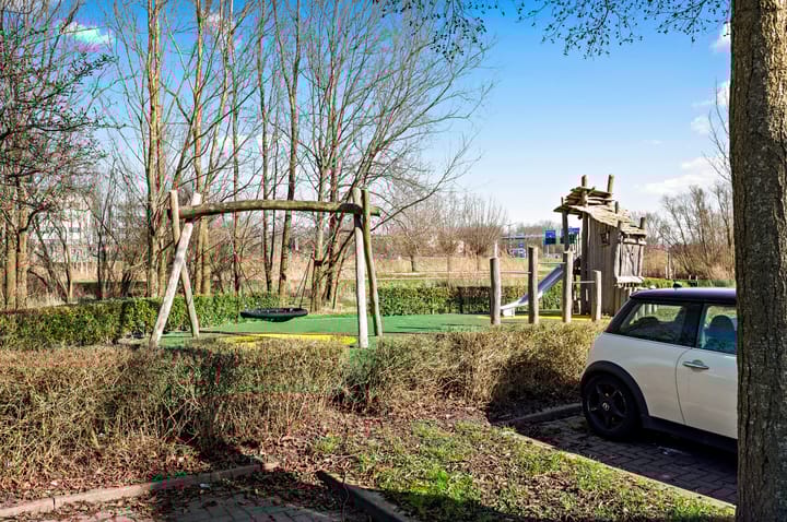 Foto 41 van De Ruyterstraat 13