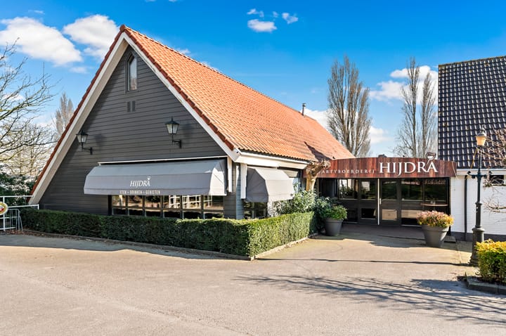 Foto 42 van De Ruyterstraat 13