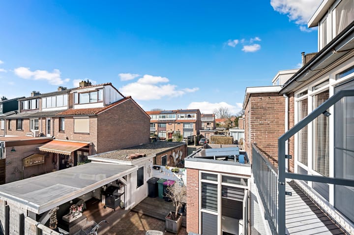 Foto 34 van De Ruyterstraat 13