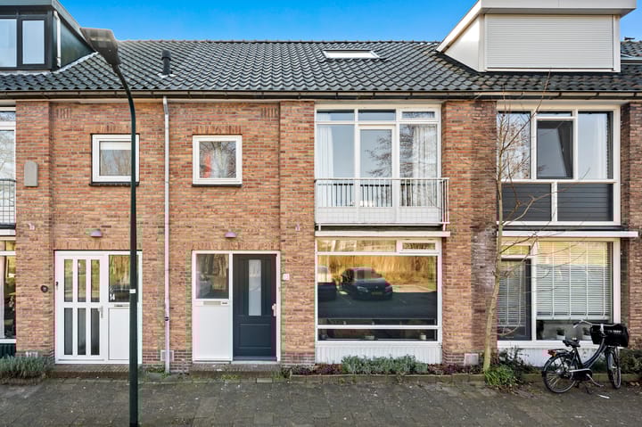 Foto 47 van De Ruyterstraat 13