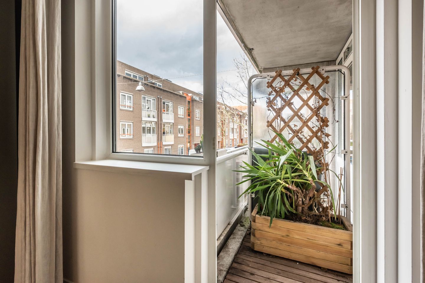 Photo 10 of Houtrijkstraat 80