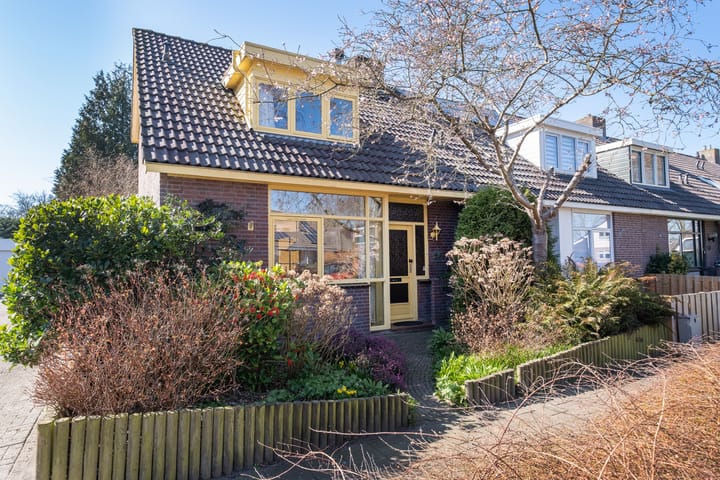 Foto 15 van Beukenlaan 54