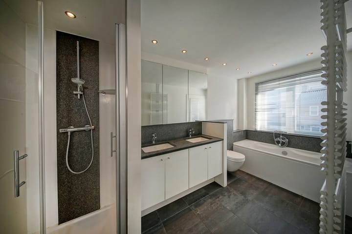 Foto 11 van Trianonstraat 12