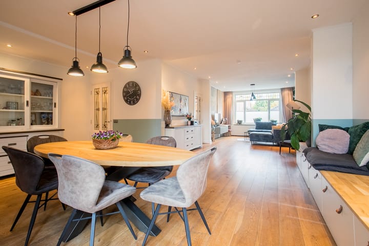 Photo 15 of Muntstraat 101