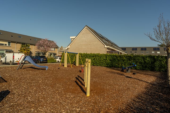 Foto 32 van Larixplantsoen 27