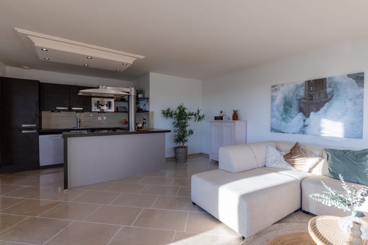 Foto 8 van Neuweg 2-M