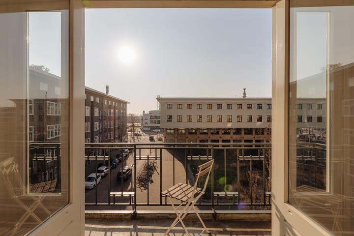 Photo 2 of Stadionplein 39-3