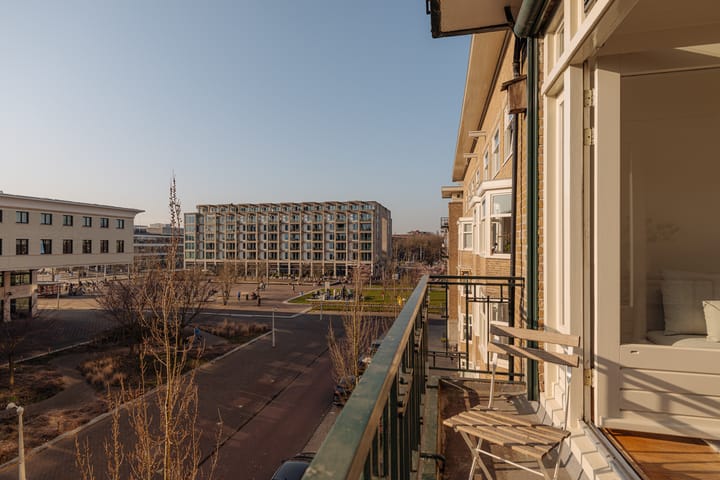 Photo 3 of Stadionplein 39-3