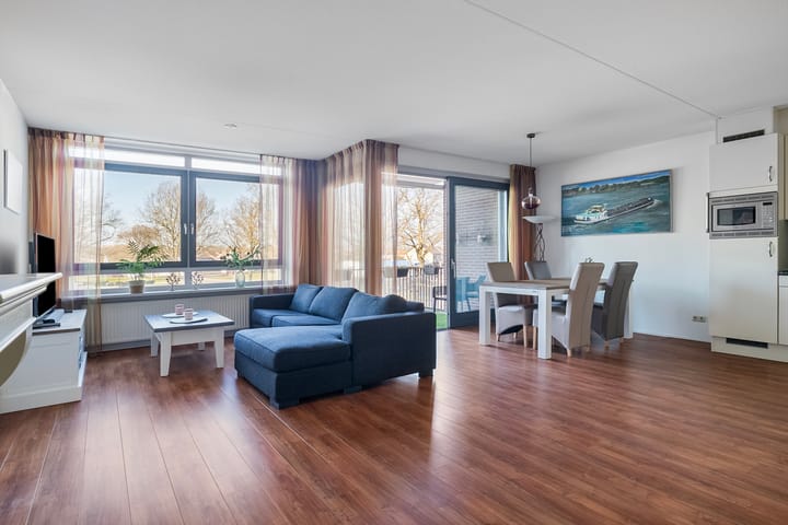 Foto 7 van Zuidsingel 82