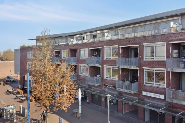 Foto 28 van Zuidsingel 82