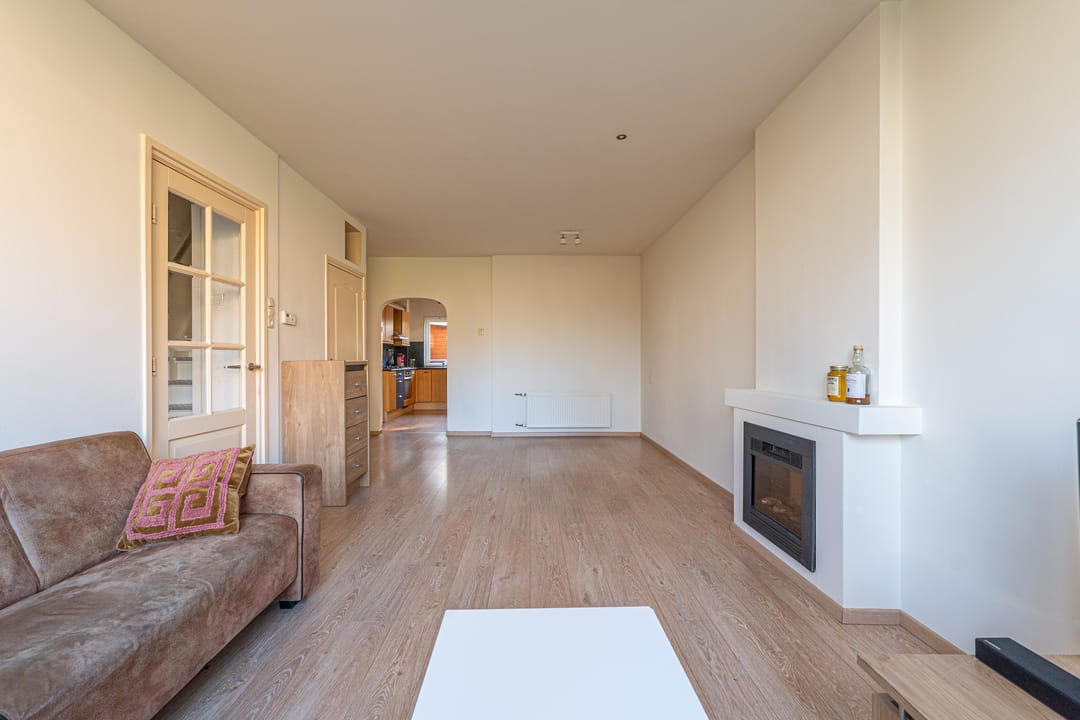 Foto 8 van Azaleastraat 11